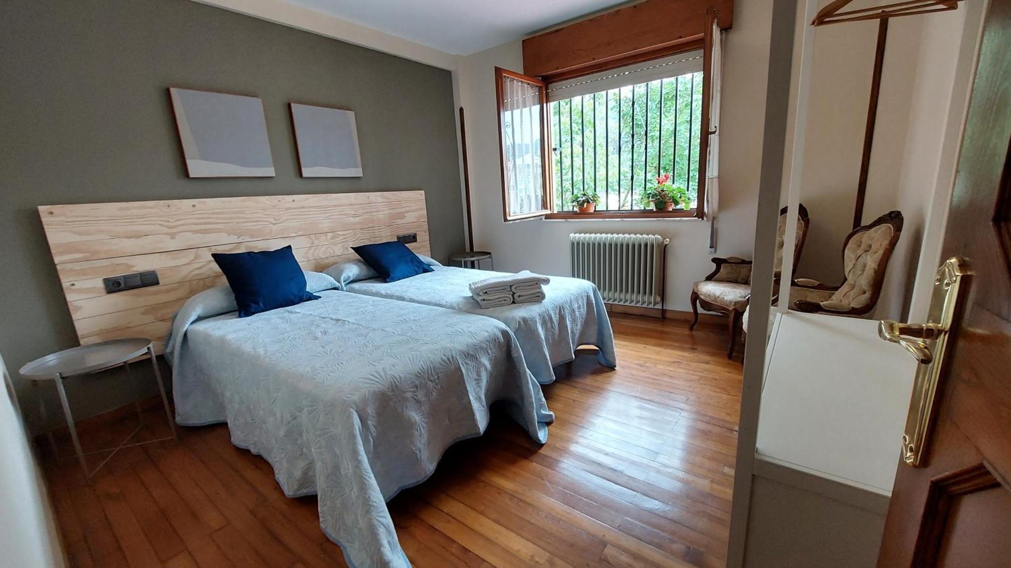 Villa Isabel 2 Llaves Arriondas Exteriör bild