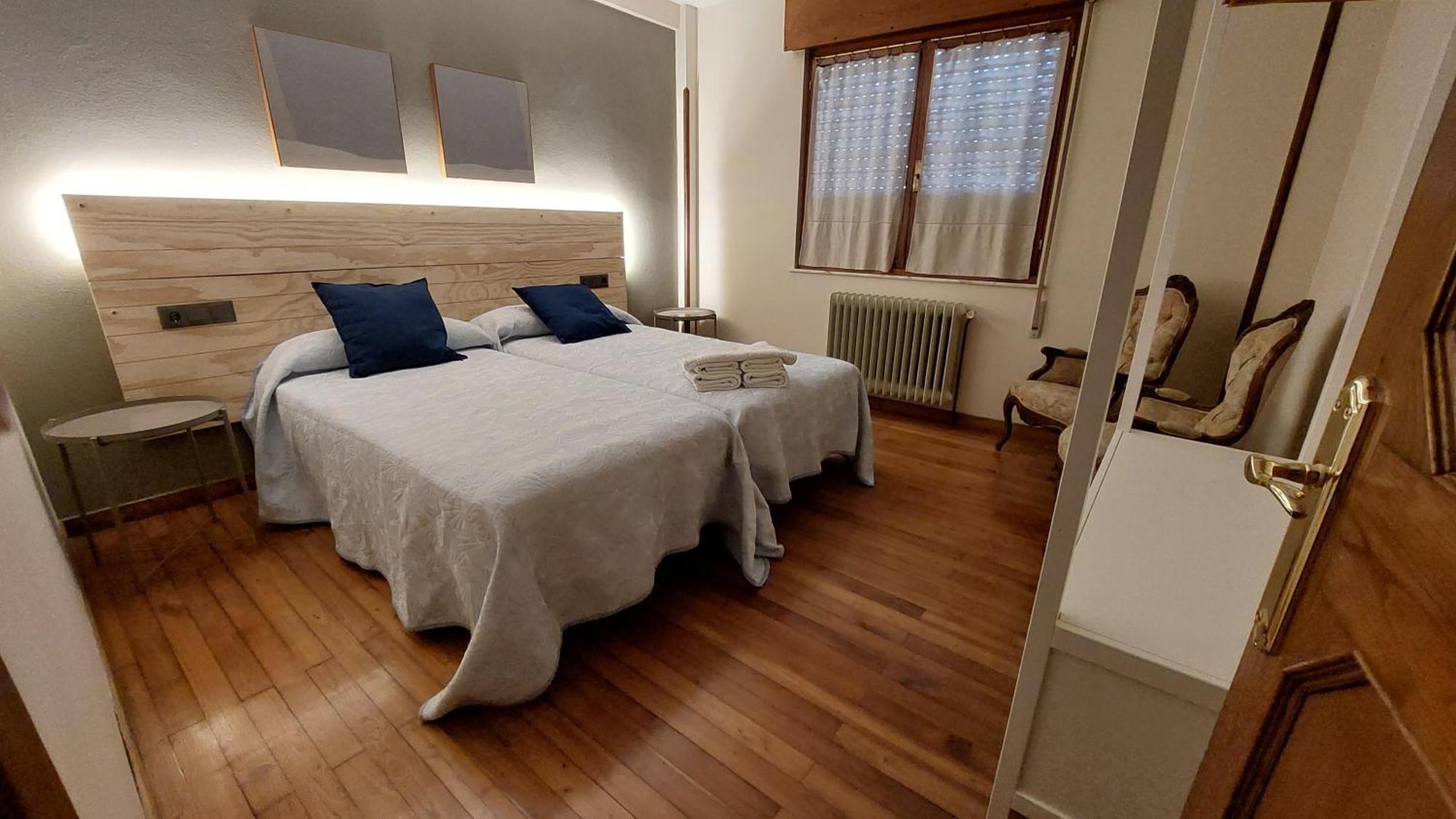 Villa Isabel 2 Llaves Arriondas Exteriör bild